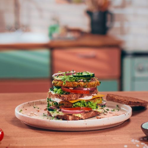 Veganes Sandwich mit Gemüsebratling